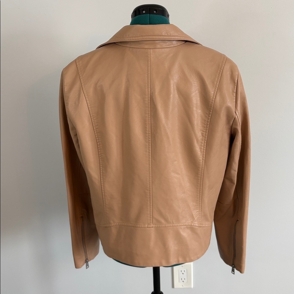LEVI’s Faux Leather Women's Jacket - Picture 5 of 11